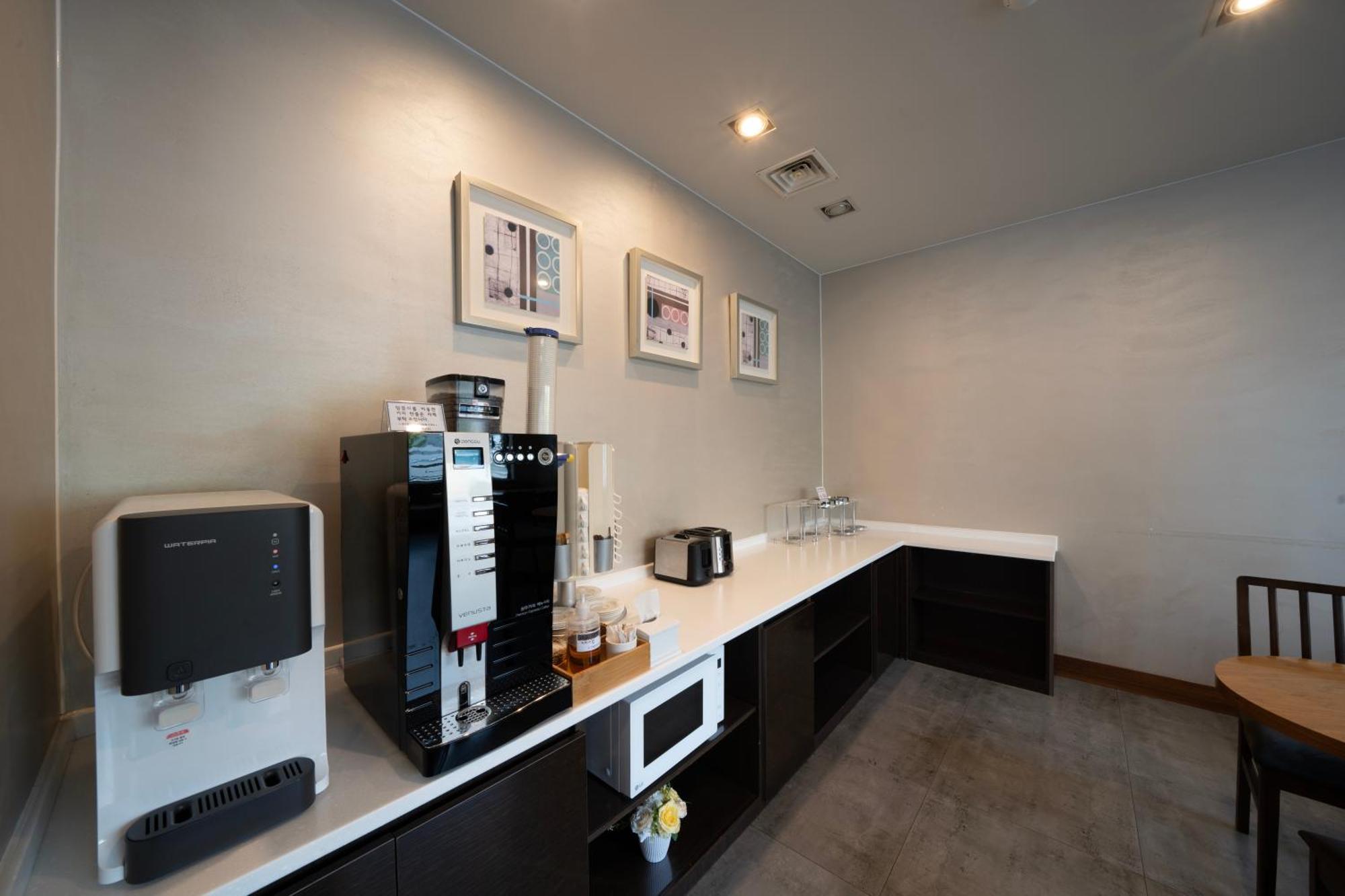 I-Check Hyunjin Hotel Donghae Exterior photo