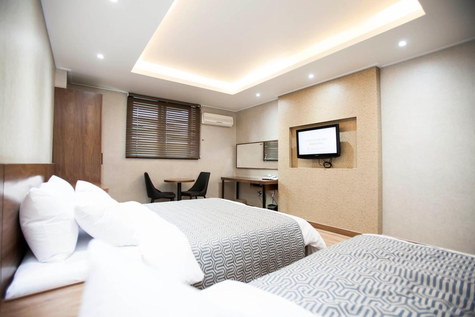 I-Check Hyunjin Hotel Donghae Exterior photo